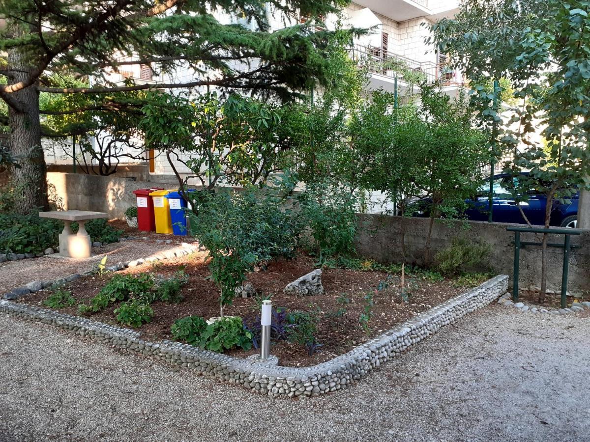 Villa Libe Baška Voda Kültér fotó